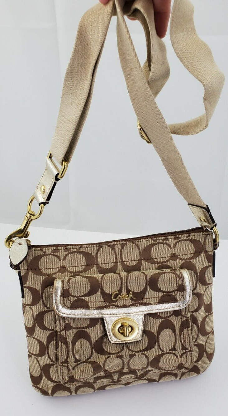 Coach Penelope Signature Jacquard Turnlock Pocket Swingpack Crossbody Bag F45026